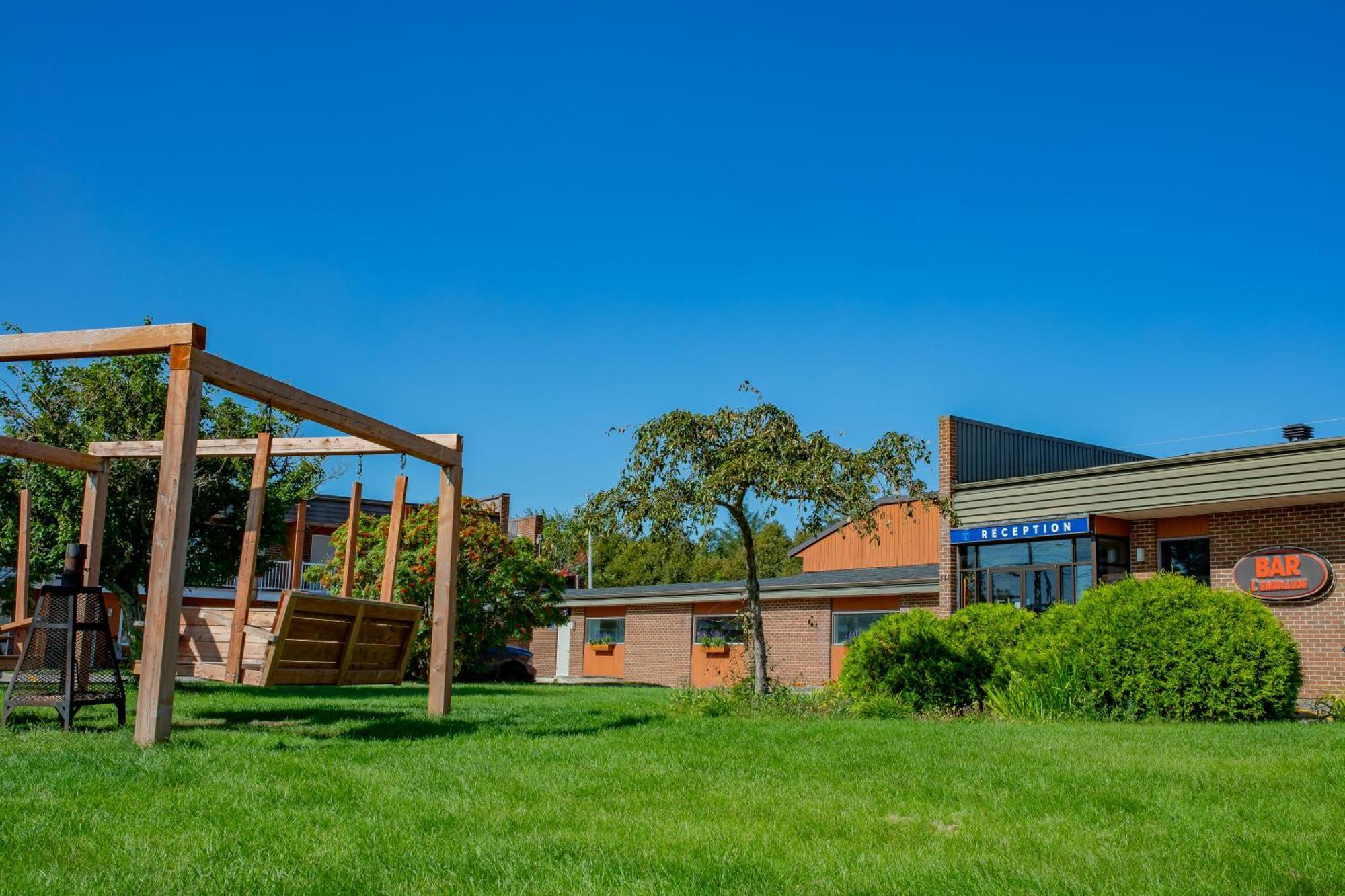 Complexe Hotelier Escoumins Les Escoumins Exterior foto