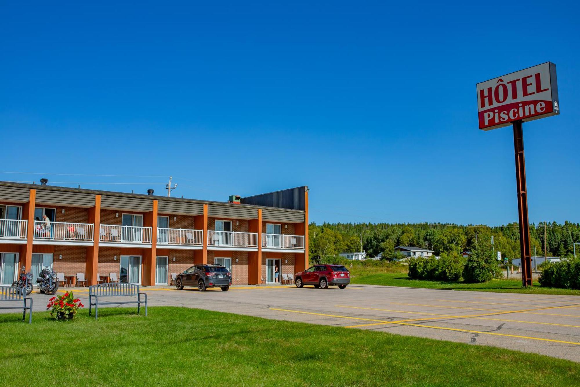 Complexe Hotelier Escoumins Les Escoumins Exterior foto